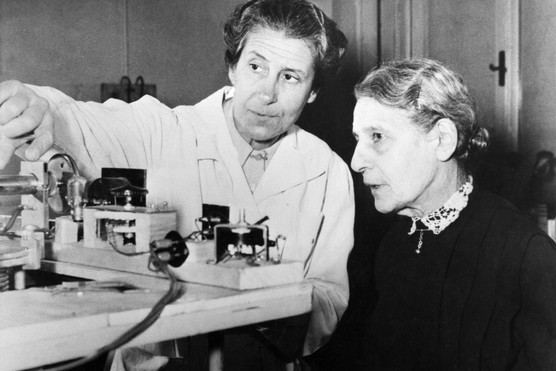 Austrian physicist Lise Meitner (right), photographed c1953. Meitner was the first scientist to realise that an experiment had demonstrated the possibility of the nuclear fission of uranium. (Photo by ullstein bild via Getty Images) Austrian physicist Lise Meitner